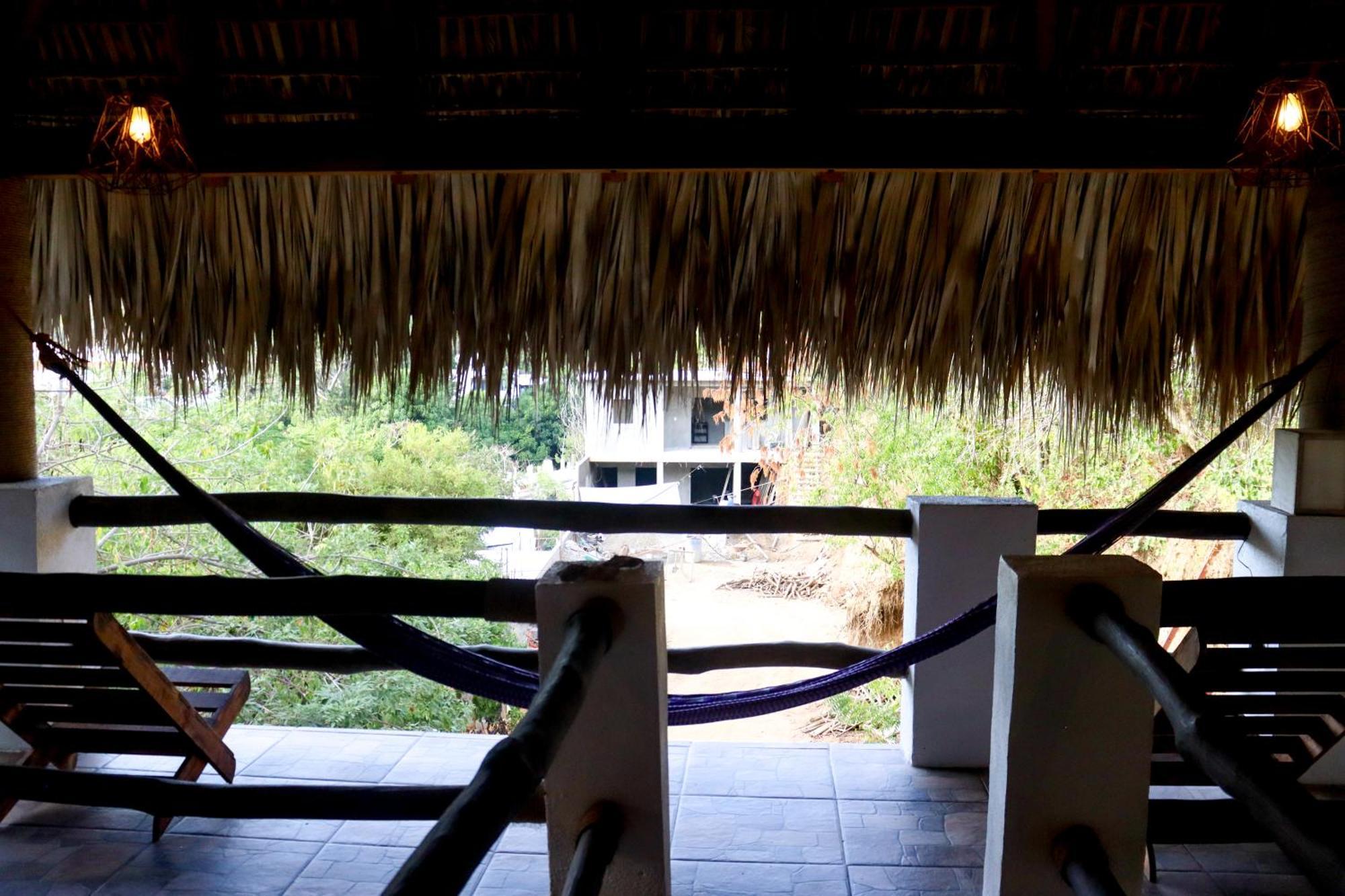 La Aldea Zipolite Hotell Exteriör bild